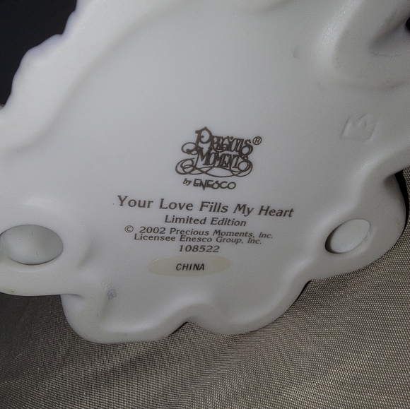 Precious Moments Your Love Fills My Heart Limited Edition - Picture 3 of 5